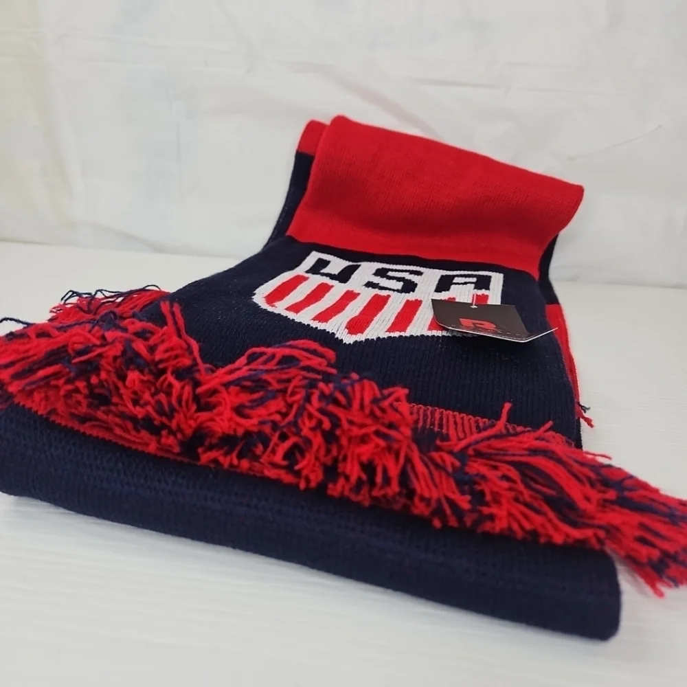 USA Ruffneck Raise Your Game Knitting Scarf reversible FRINGED scarf Red Blue
